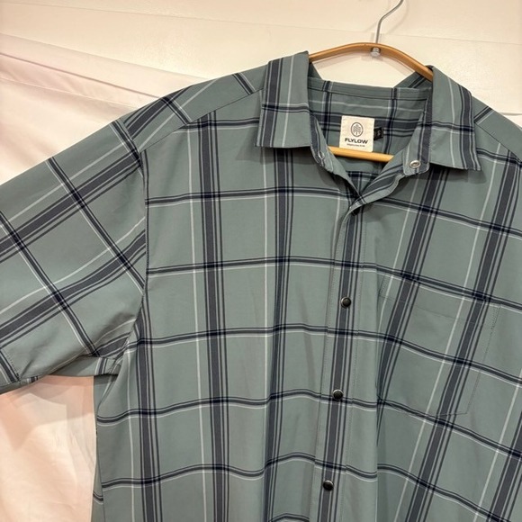 FLYLOW Mens Short Sleeve Plaid Pearl Snap Front Shirt Tahoe CA Designed Large - Picture 3 of 9